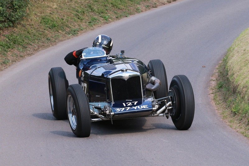 Riley climbing at Shelsley Walsh