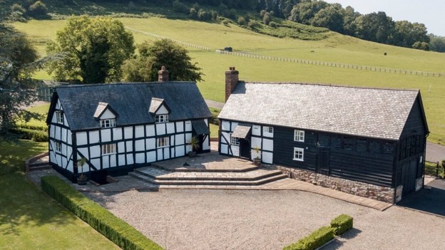 Historic Campbell and Segrave cottages at Shelsley Walsh